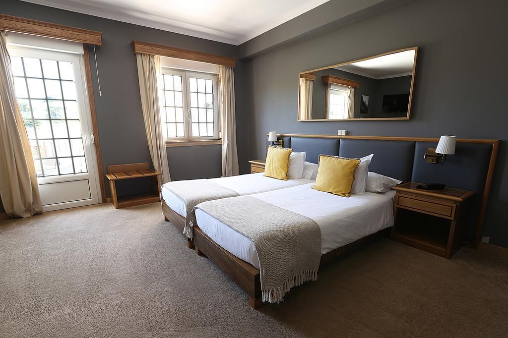 Cosy Sintra Hotel ภายนอก รูปภาพ