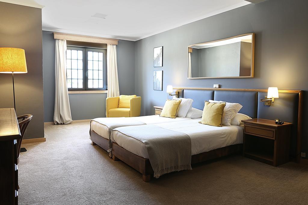 Cosy Sintra Hotel ภายนอก รูปภาพ